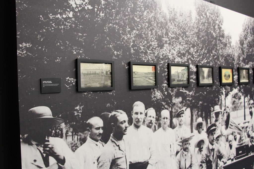 Vues de l'exposition Waterlöo Divin Strasbourg à La Trézorerie