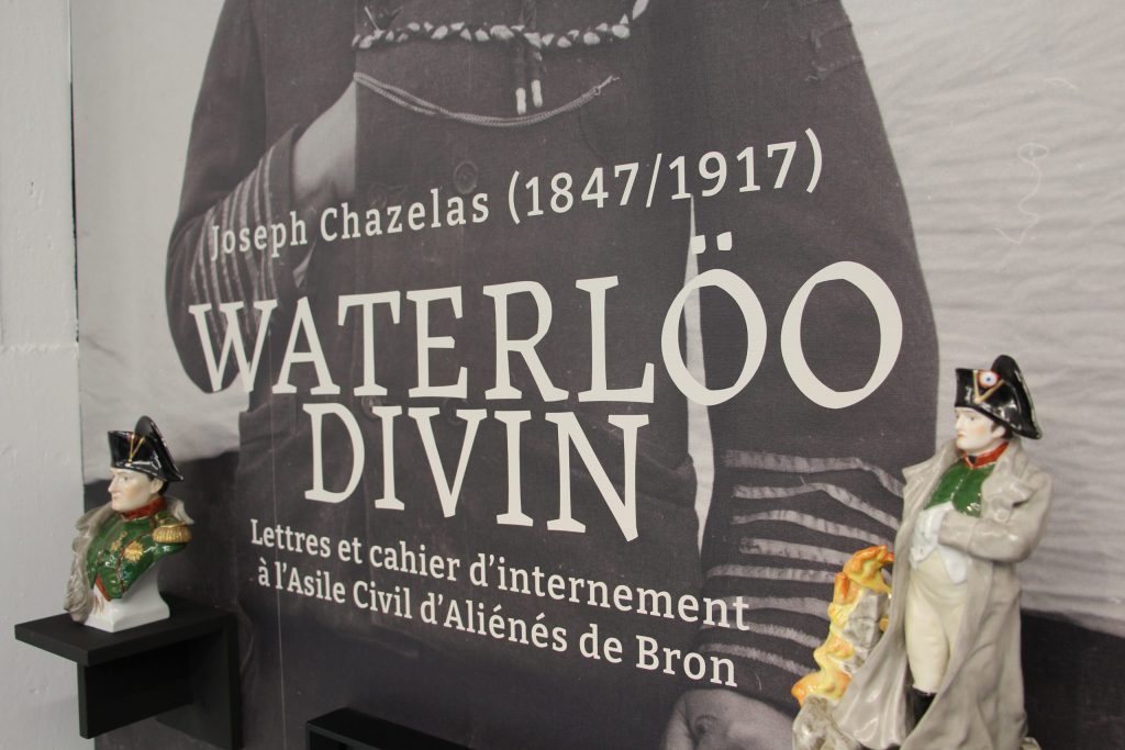 Vues de l'exposition Waterlöo Divin Strasbourg à La Trézorerie