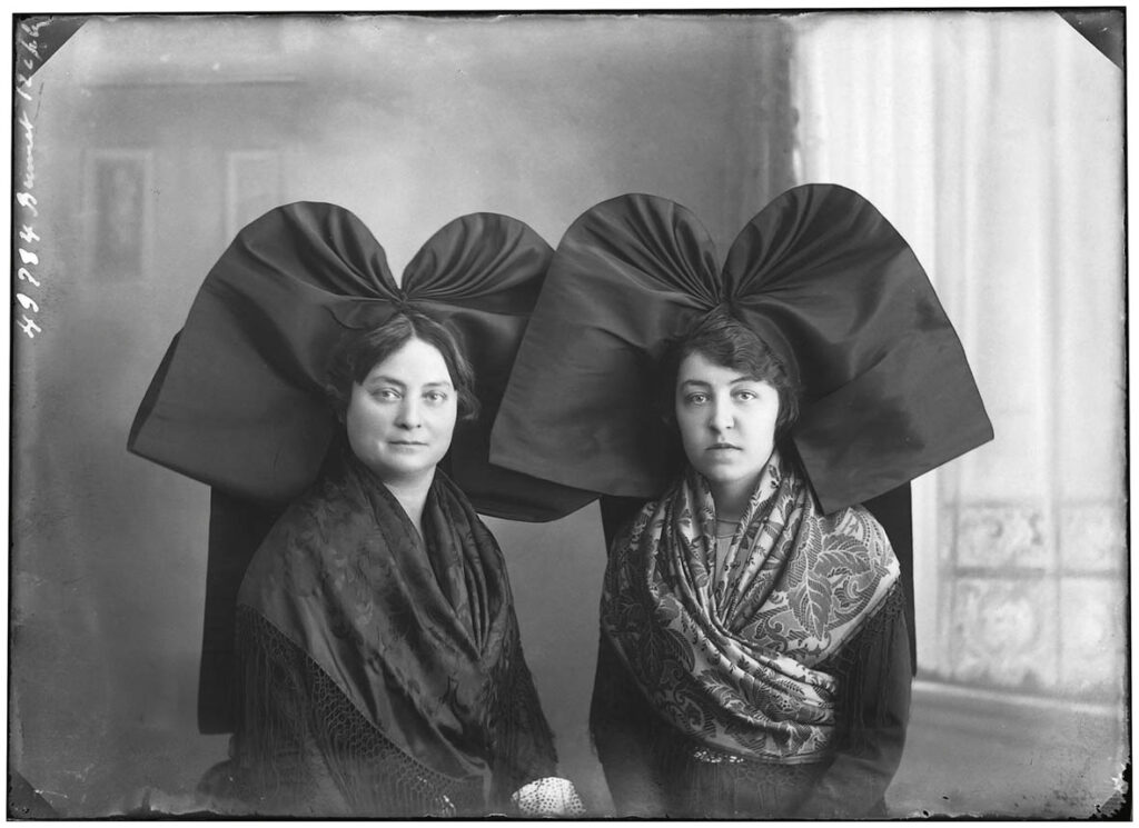 PLAQUES DE VERRE. ÉMILE LORSON PÈRE ET FILS, PHOTOGRAPHIENT STRASBOURG ENTRE 1880 ET 1945. XXE         